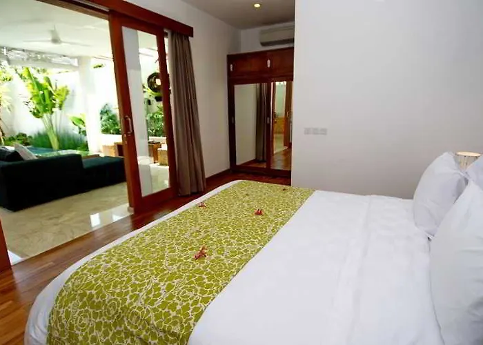 Lumut 3 Bedrooms Villa *