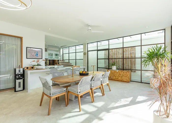 Villa Lumut 3 Bedrooms